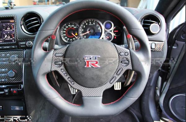 GT-R35 dry carbon steering wheel centre control cover